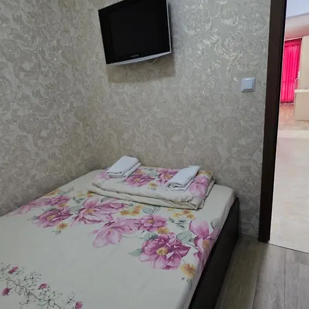 Kraev * Πριμόρσκο